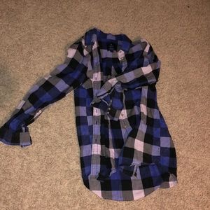 AMERICAN EAGLE PLAID JEGGING SHIRT